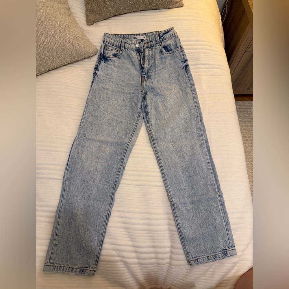Zara moms fit jeans size 2